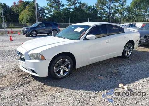 2013 Dodge Charger Sxt z USA, uszkodzony, nr VIN 2C3CDXHG9DH531957